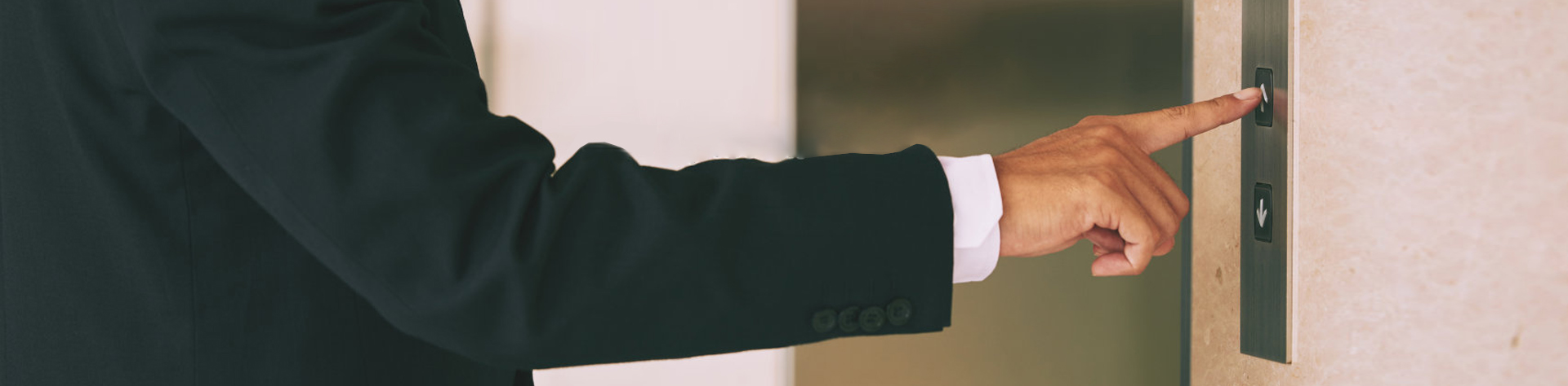 五方對(duì)講_目的選層_智慧派梯_電梯調(diào)度系統(tǒng)_梯控-北京科苑隆科技有限公司